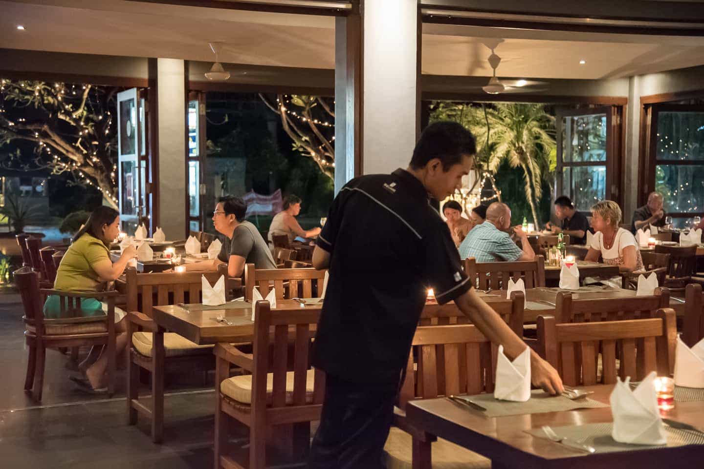 Square Restaurant and Lounge interior photos