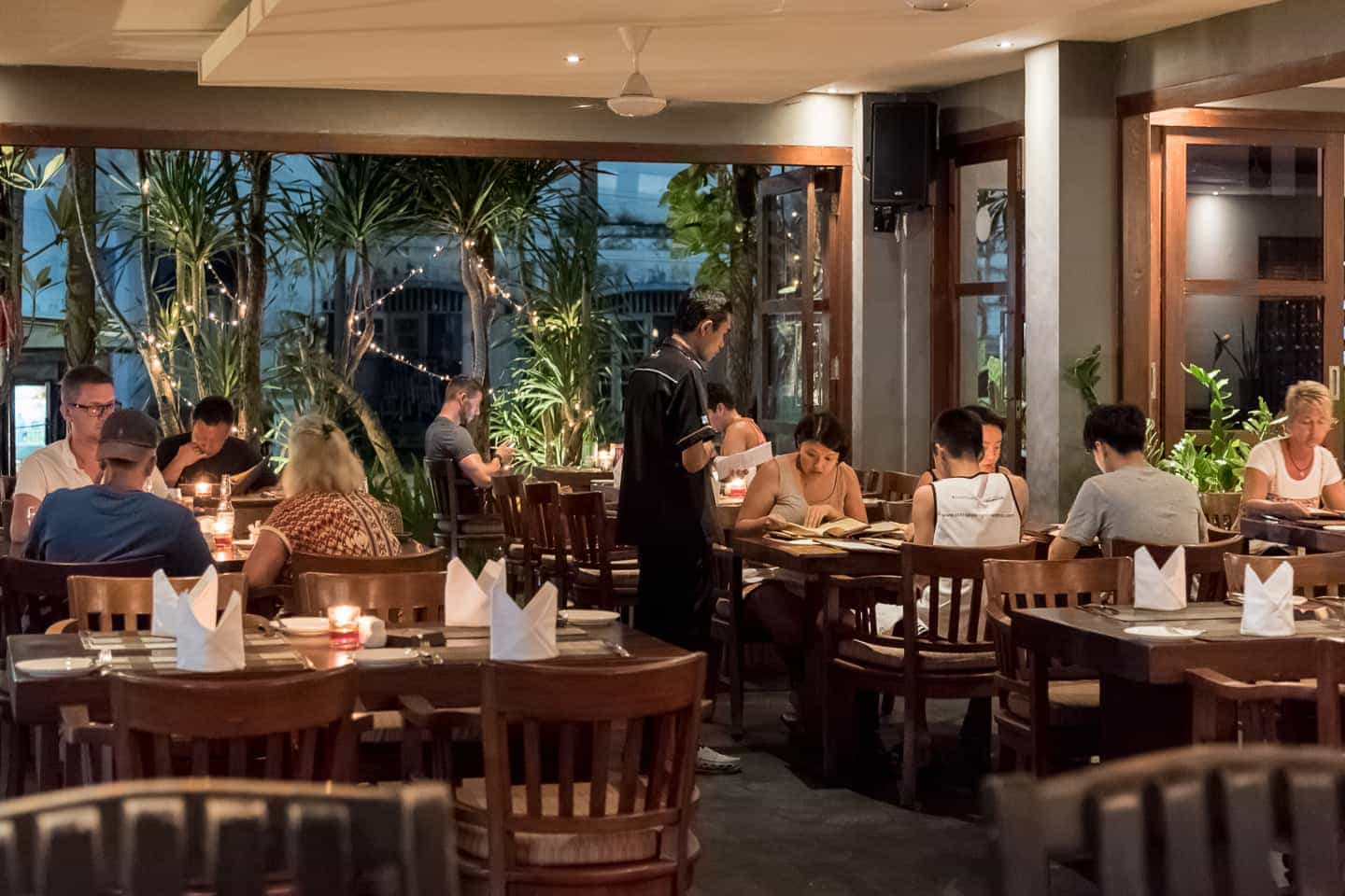 Square Restaurant and Lounge interior photos